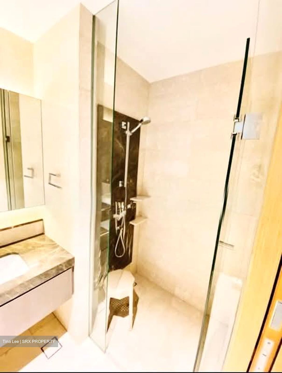 Marina One Residences (D1), Apartment #585949221